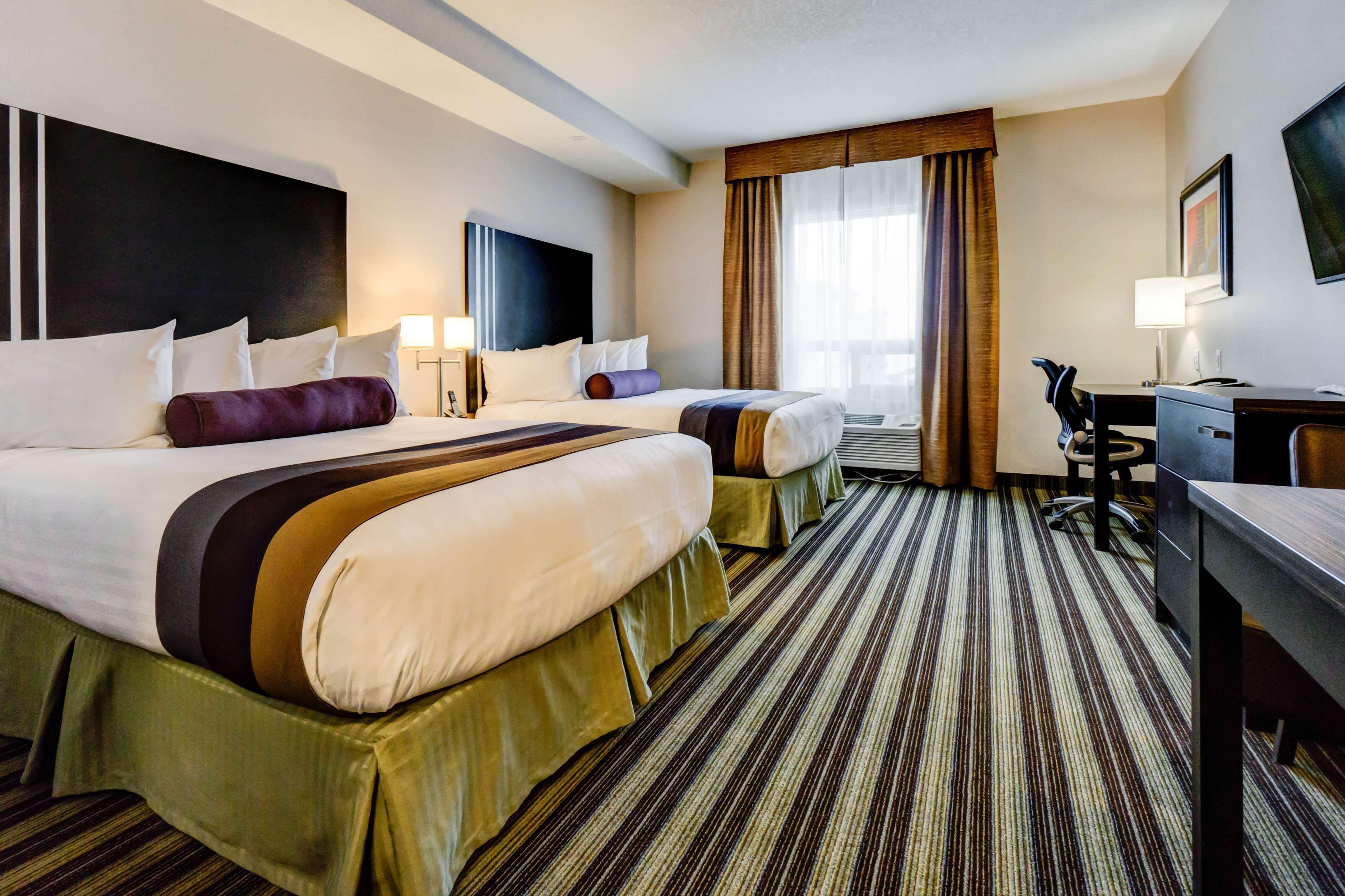 Best Western Plus Drayton Valley All Suites Eksteriør bilde