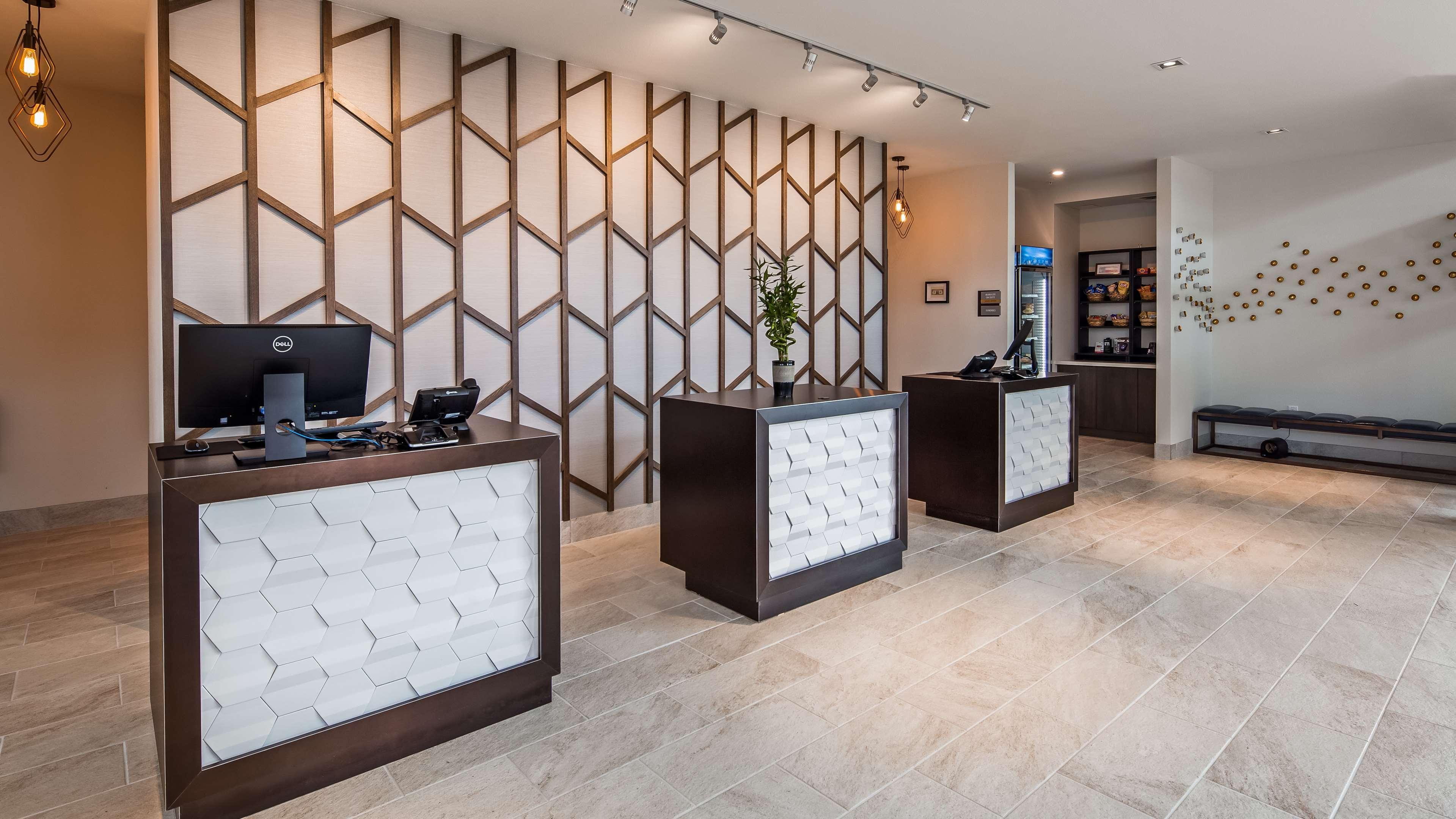 Best Western Plus Drayton Valley All Suites Eksteriør bilde