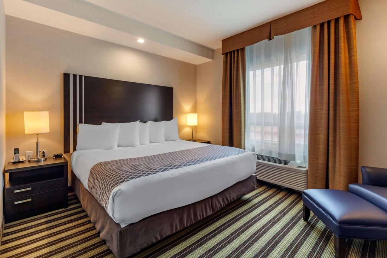 Best Western Plus Drayton Valley All Suites Eksteriør bilde
