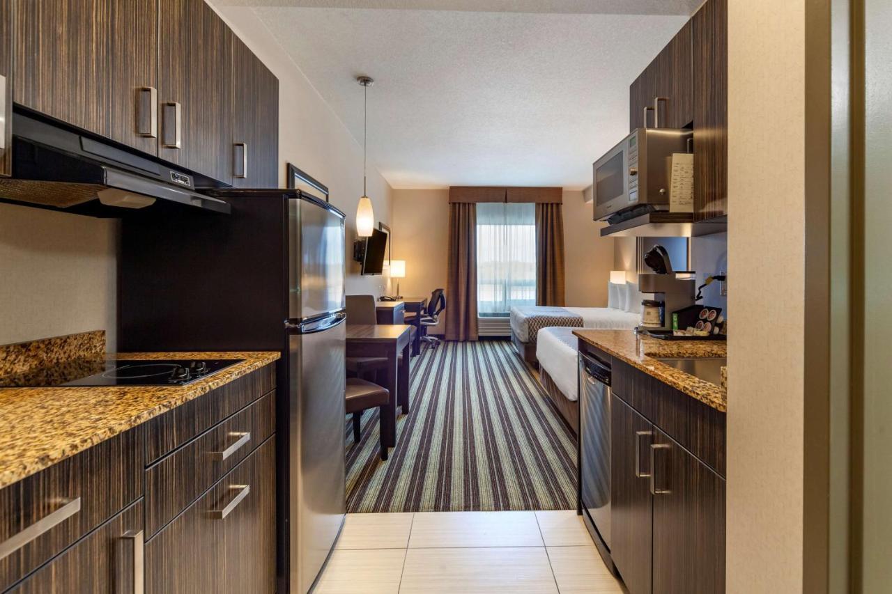 Best Western Plus Drayton Valley All Suites Eksteriør bilde