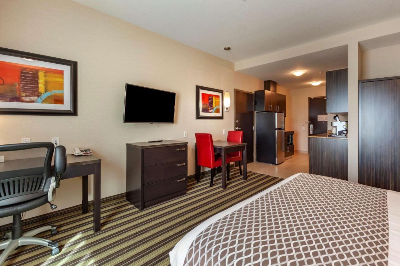 Best Western Plus Drayton Valley All Suites Eksteriør bilde